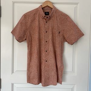 Casual dress shirt size medium.